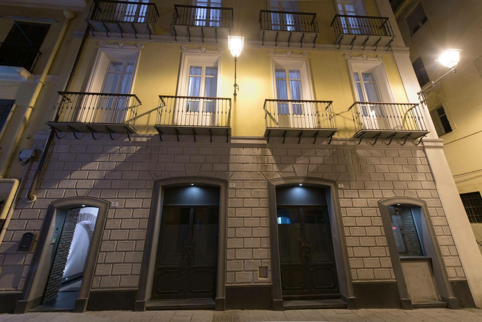Palazzo Dessy Hotel Cagliari Exterior foto